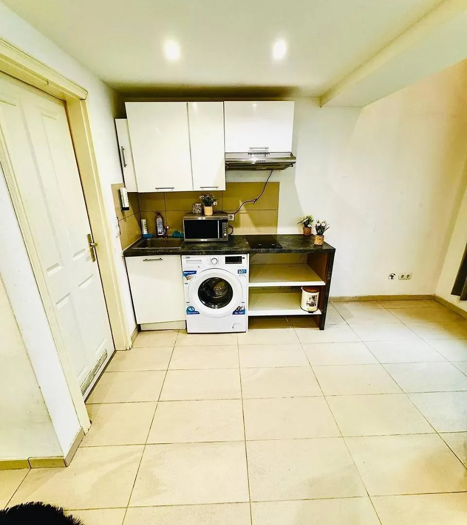 Charming Stay At Maerzstrasse Apartment Close To Vienna Attractions Mz1