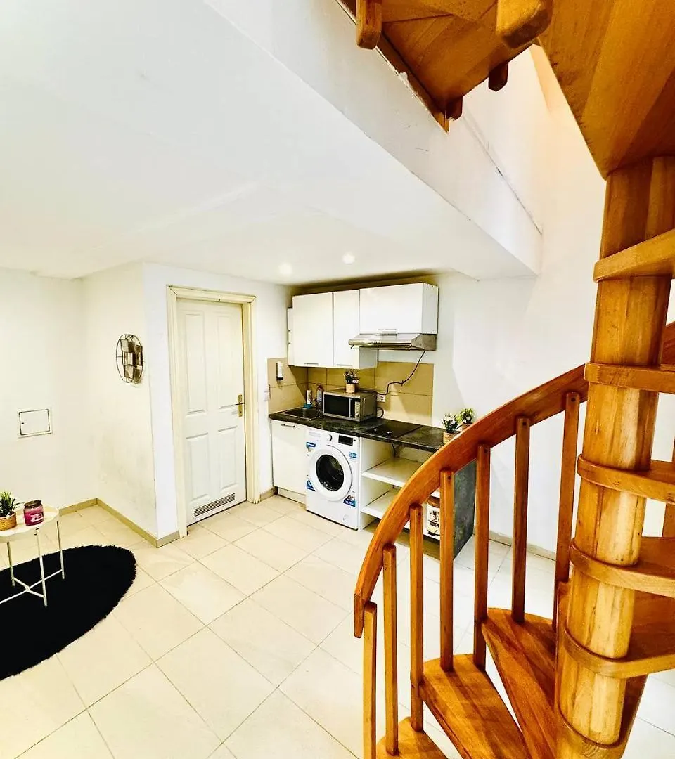 Charming Stay At Maerzstrasse Apartment Close To Vienna Attractions Mz1 Ausztria
